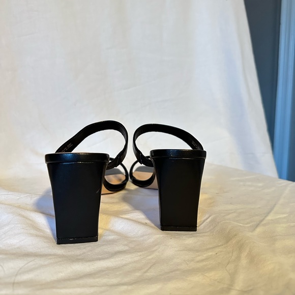 Chinese Laundry Yanti Heels - Picture 7 of 10